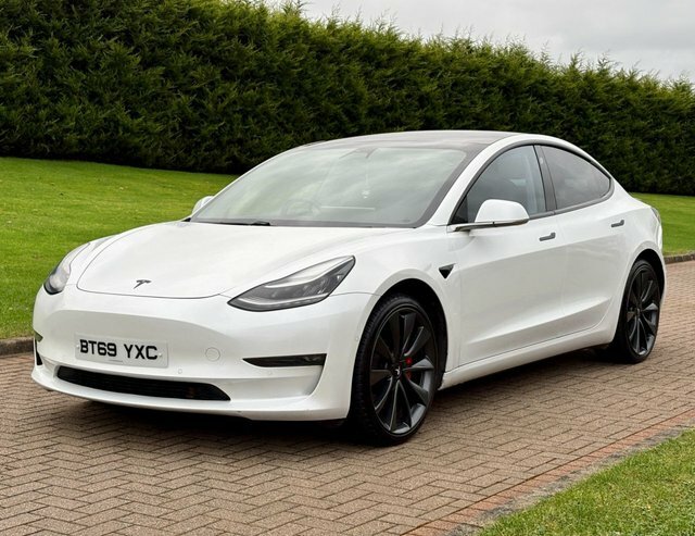 Tesla Model 3 Dual Motor Performance Saloon BT69YXC White #2