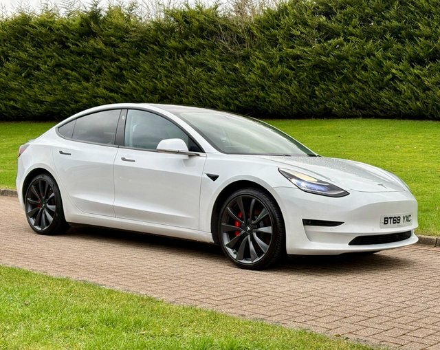 Tesla Model 3 Dual Motor Performance Saloon BT69YXC White #5