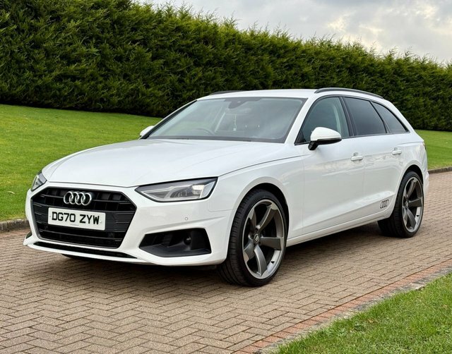 Audi A4 Avant 2.0 Tdi 35 Technik DG70ZYW White #2