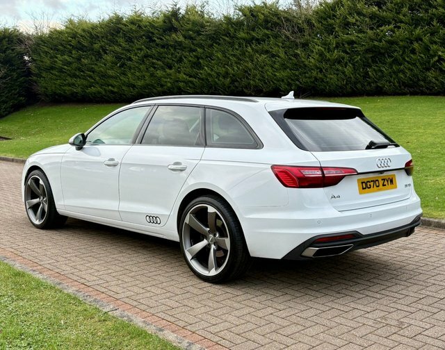 Audi A4 Avant 2.0 Tdi 35 Technik DG70ZYW White #4