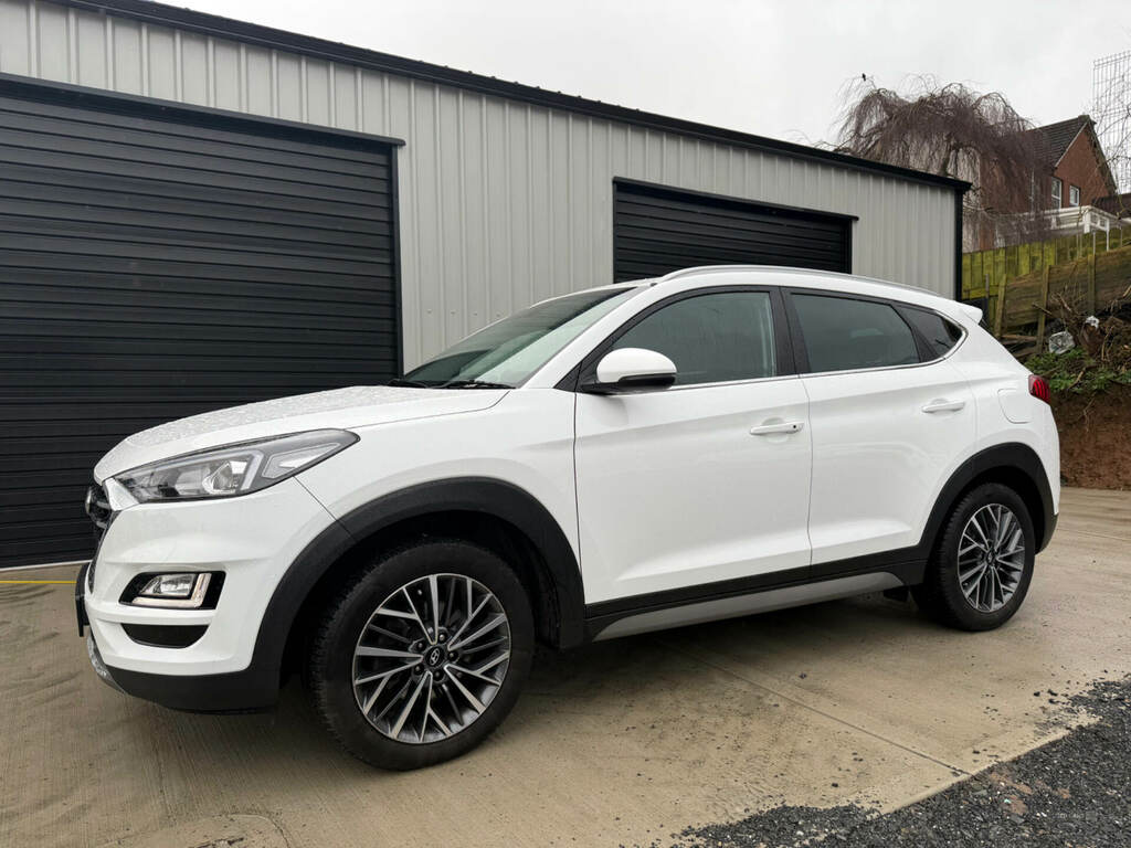 Hyundai Tucson 1.6 Crdi Premium 2Wd GJ19YCH White #4