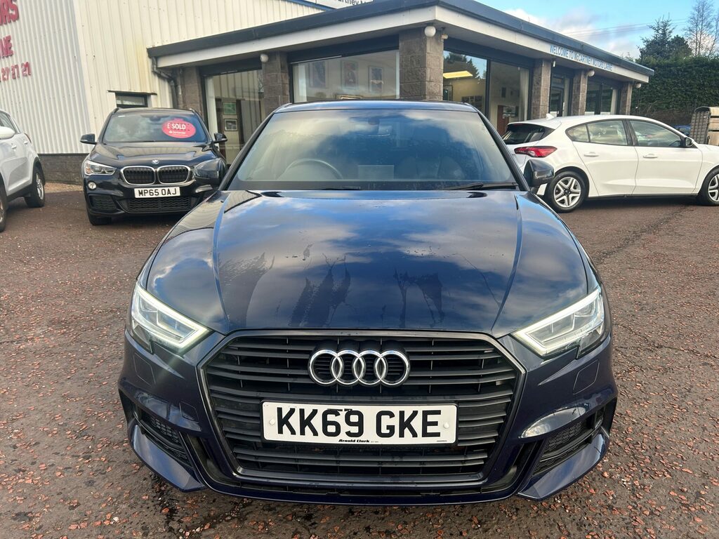 Audi A3 30 Tdi 116 Black Edition KK69GKE Blue #2