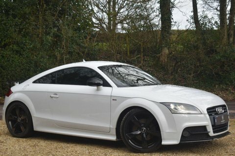Audi TT 2.0 Tdi Black White