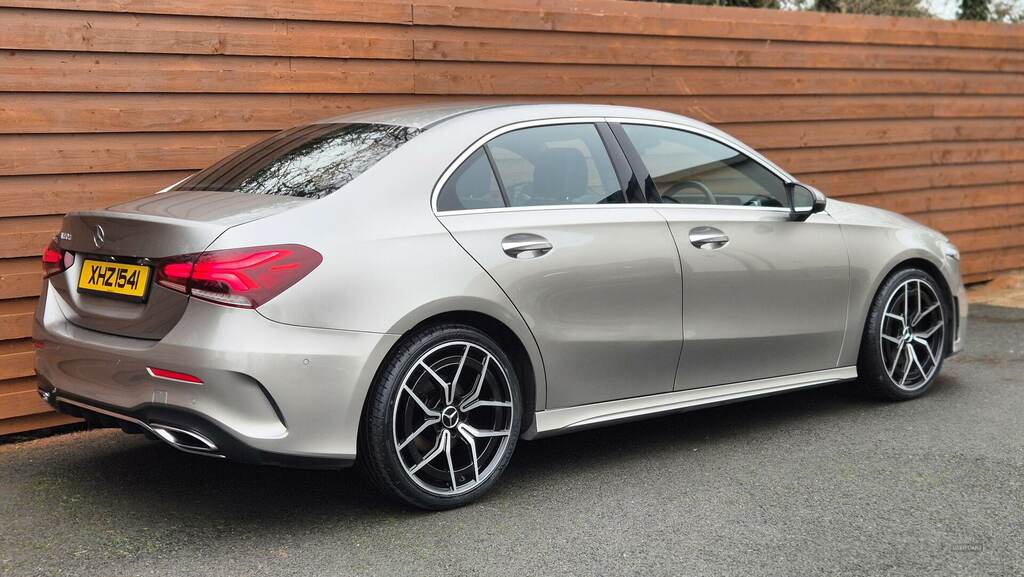 Mercedes-Benz A Class A180d Amg Line Premium XHZ1541 Silver #5