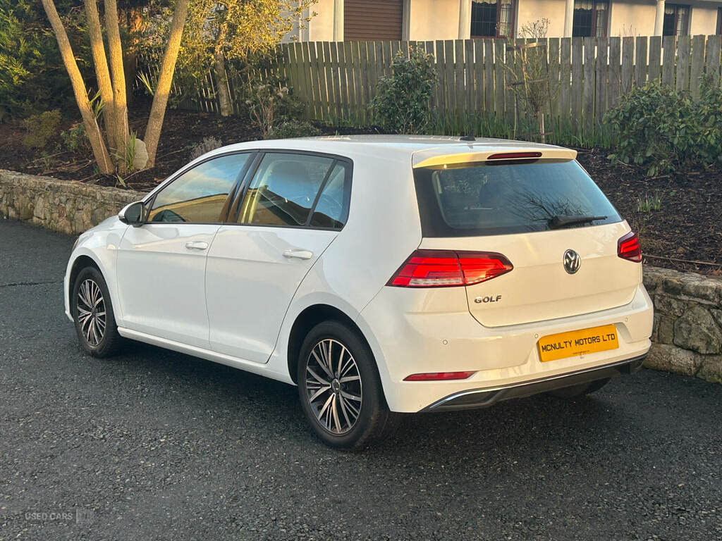 Volkswagen Golf 1.6 Tdi Se Nav GC18OYR White #6