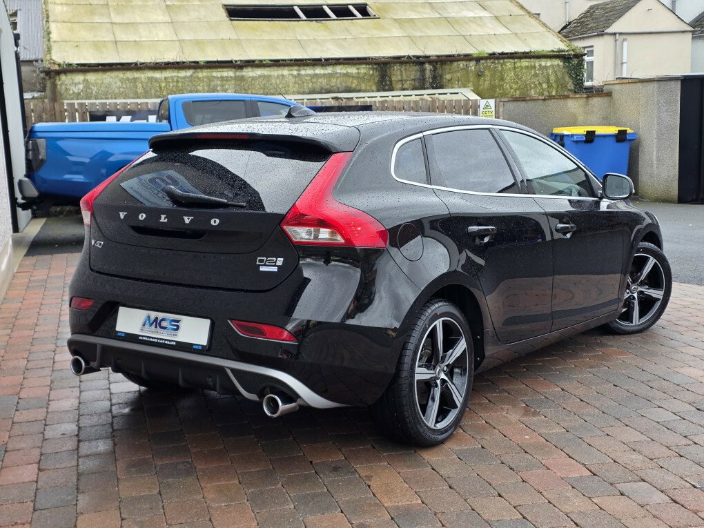 Volvo V40 R-design Edition D2 YW19XFB #3