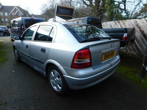 Vauxhall Astra 1.6I 16V Silver #4