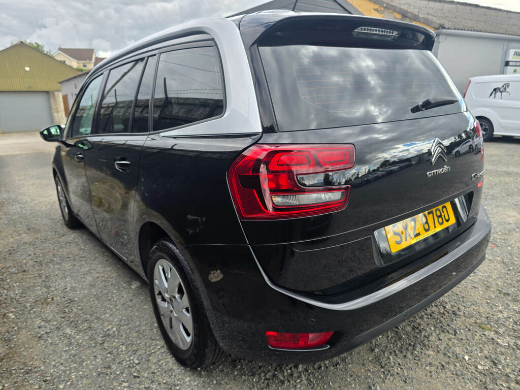 Citroen Grand C4 SpaceTourer 1.5 Bluehdi 130 Touch Plus Black #3