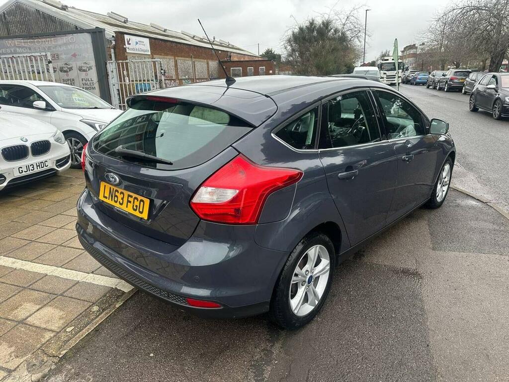 Ford Focus Hatchback 1.6 Zetec Powershift Euro 5 201363 LN63FGO Grey #4