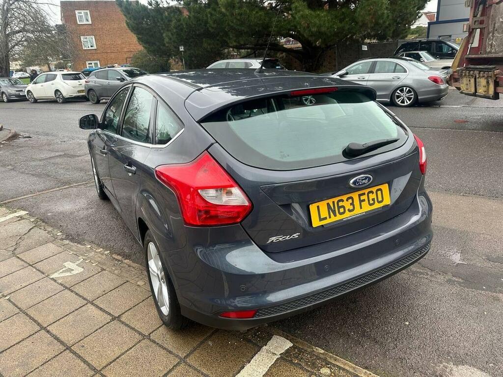 Ford Focus Hatchback 1.6 Zetec Powershift Euro 5 201363 LN63FGO Grey #6