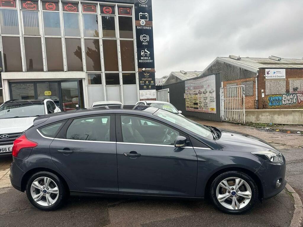 Ford Focus Hatchback 1.6 Zetec Powershift Euro 5 201363 LN63FGO Grey #3