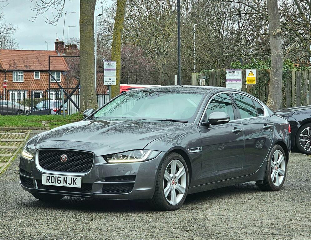 Jaguar XE 2.0D Portfolio Euro 6 Ss 201616 Grey #3