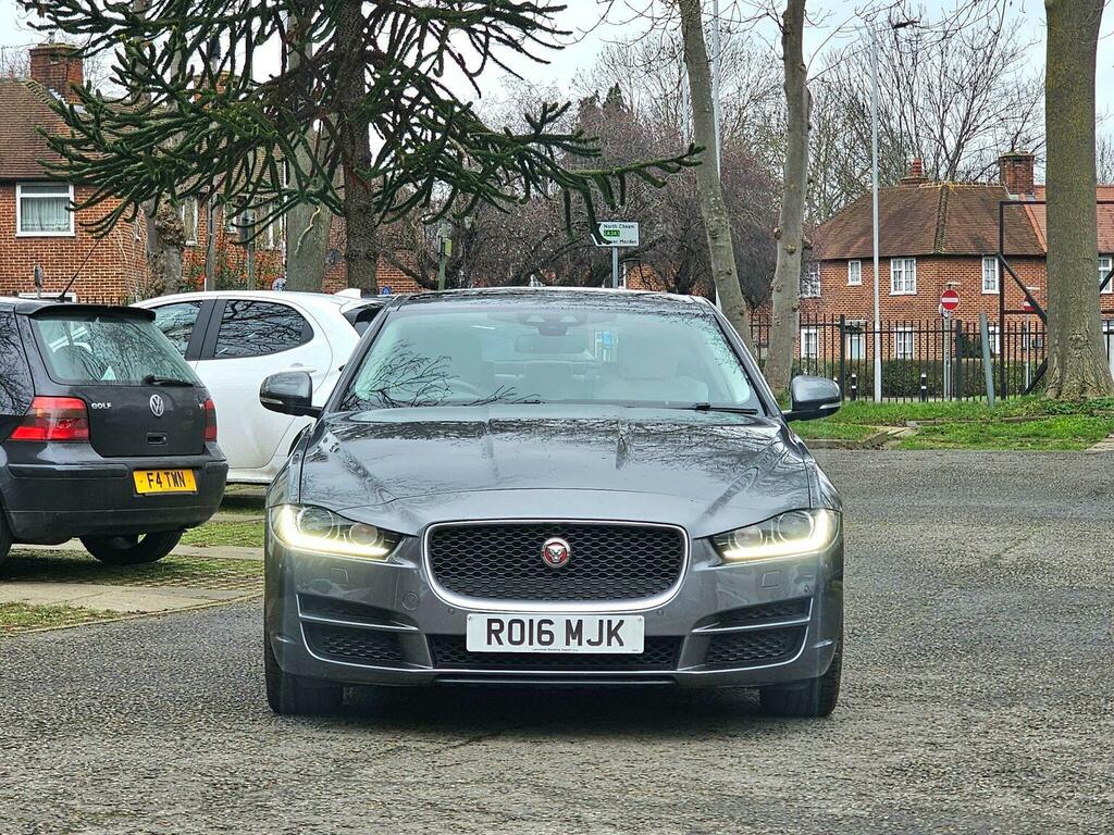 Jaguar XE 2.0D Portfolio Euro 6 Ss 201616 Grey #2