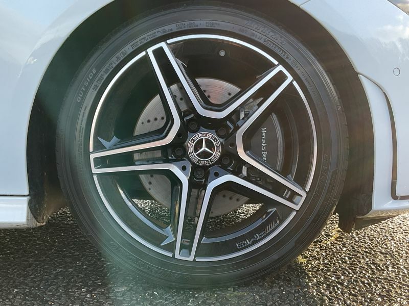 Mercedes-Benz CLA Class Estate White #4