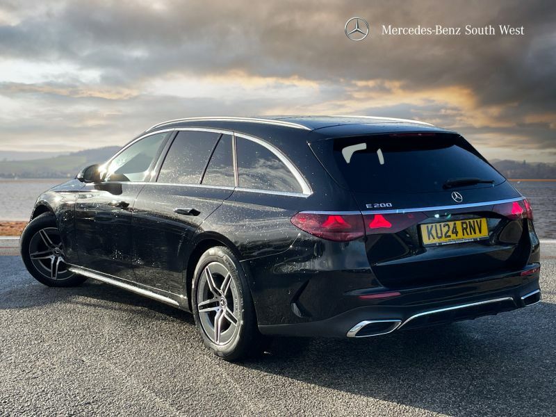 Mercedes-Benz E Class Estate KU24RNV Black #2