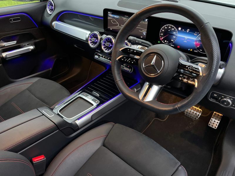 Mercedes-Benz GLB Class Suv KP74LNJ White #5