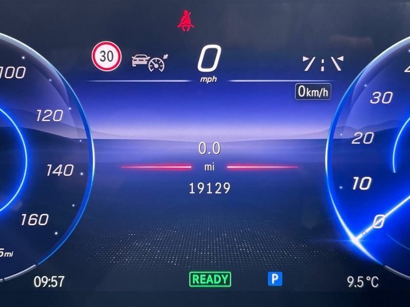 Mercedes-Benz EQE Saloon KO23HWX Black #6