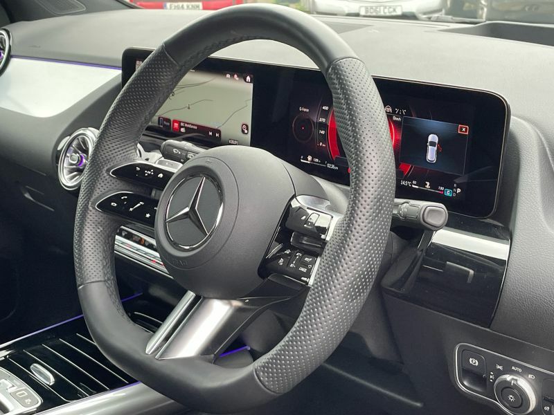 Mercedes-Benz GLA Class Suv KO25ULT Black #5
