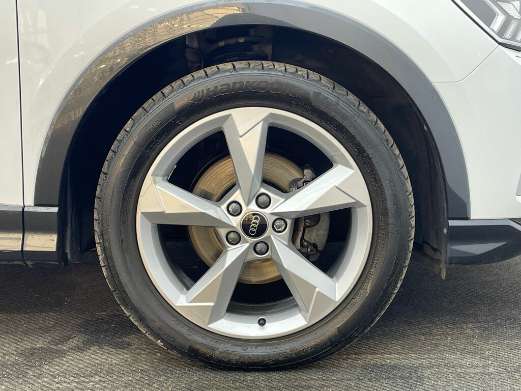 Audi Q3 2.0 Tdi 35 Sport Sportback S Tronic Euro 6 S S White #4
