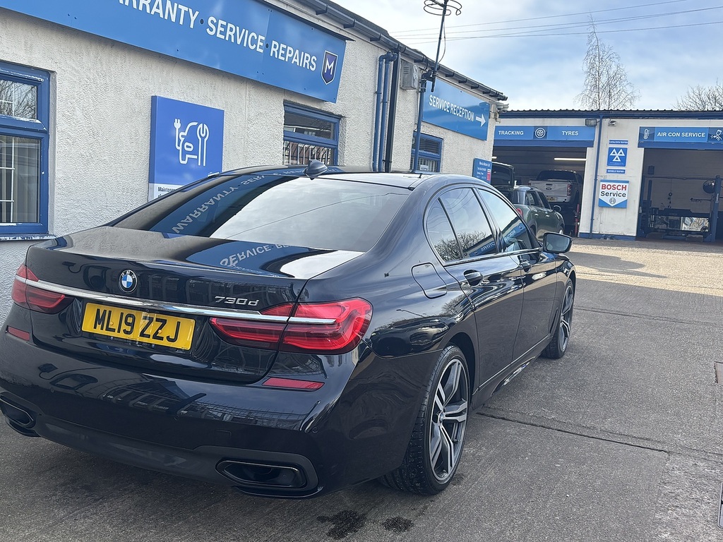 BMW 7 Series 7 Series 3.0 730D M Sport 261 Bhp 20 Bi-colour Black #3