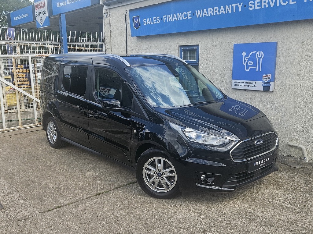 Ford Grand Tourneo Connect Ecoblue Titanium Black #2