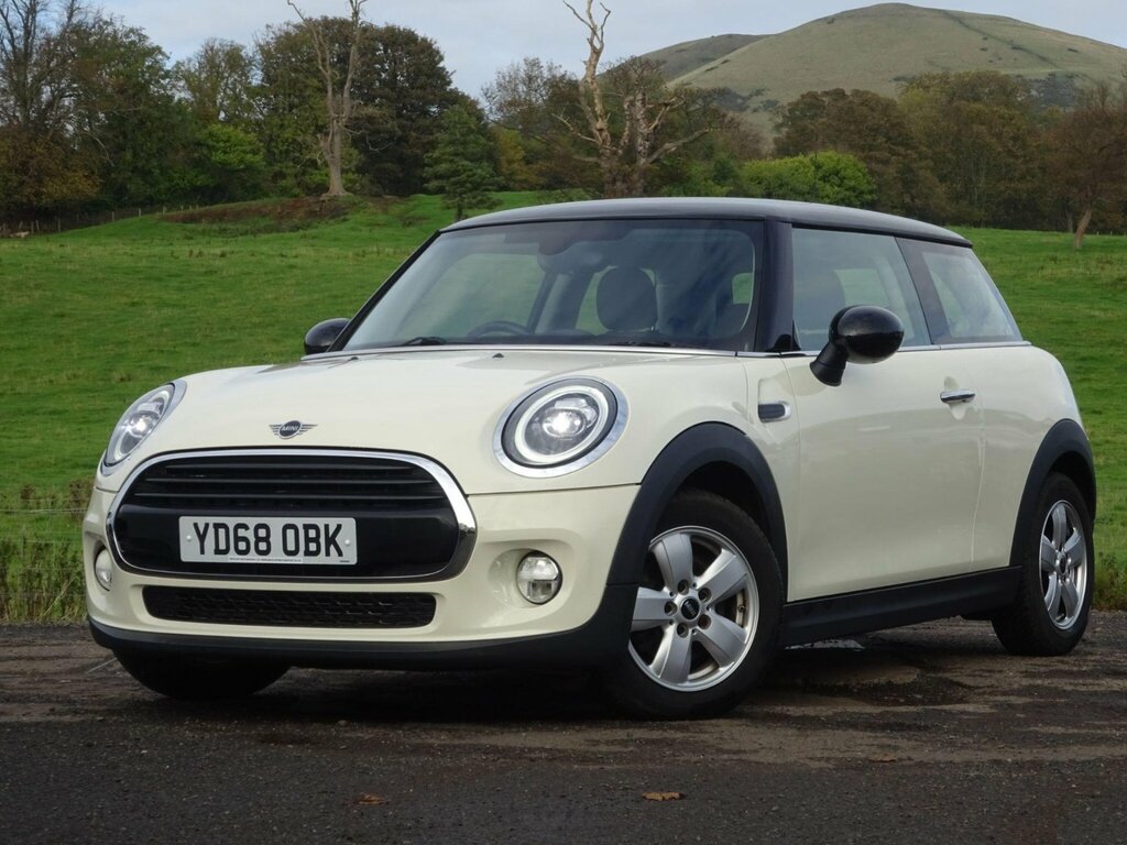 Mini Hatch 1.5 Cooper Euro 6 Ss YD68OBK White #2