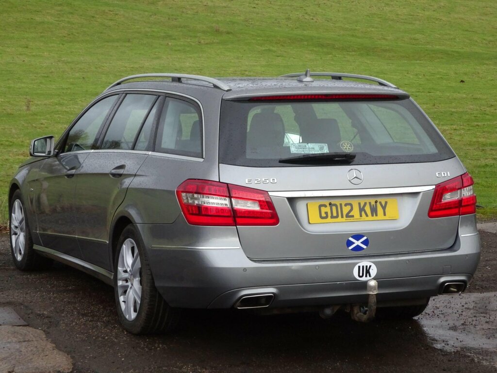 Mercedes-Benz E Class 2.1 E250 Cdi Blueefficiency Avantgarde Tiptronic E GD12KWY Silver #3