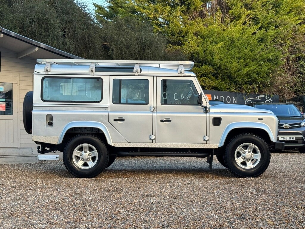 Land Rover Defender 110 2.2 Tdci County Station Wagon 4Wd Mwb Euro 5 PK15JYL Silver #3