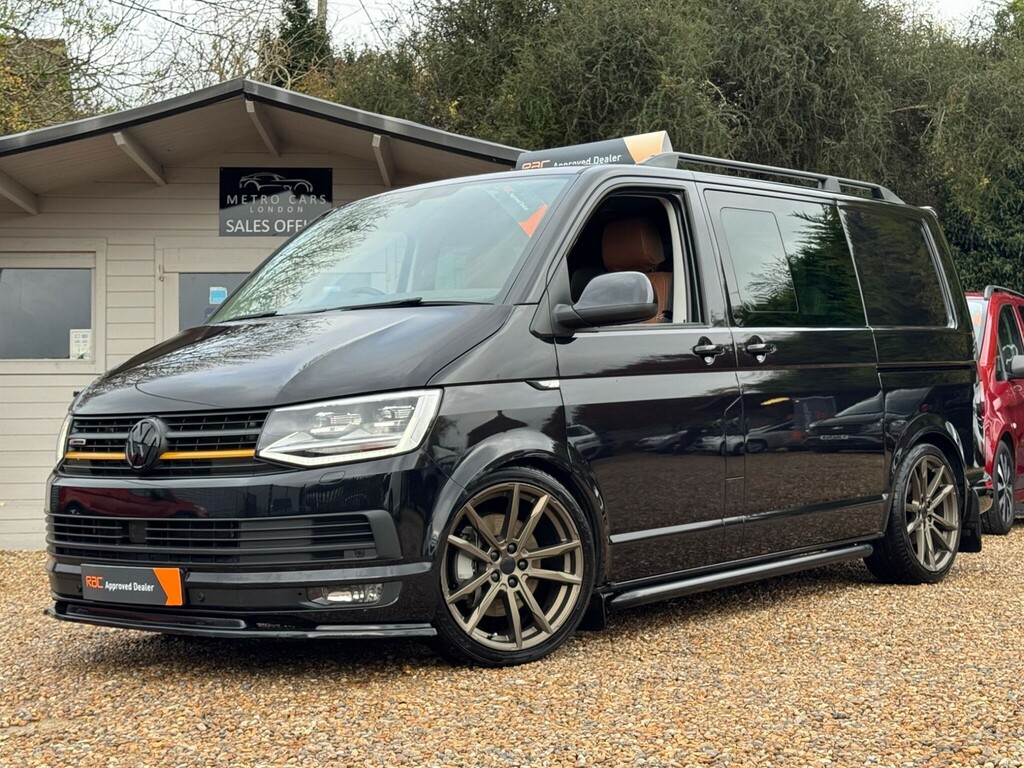 Volkswagen Transporter 2.0 Bitdi T32 Bluemotion Tech Highline Kombi Doubl Black