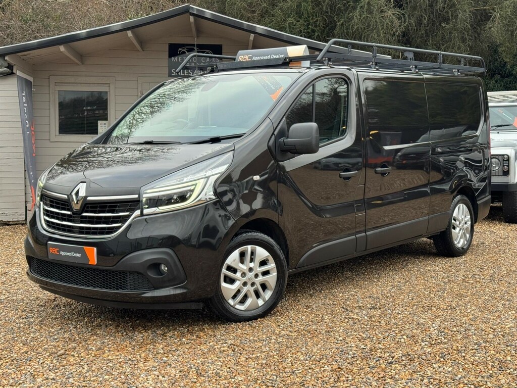 Renault Trafic 2.0 Dci Energy 30 Sport Lwb Standard Roof Euro 6 Black