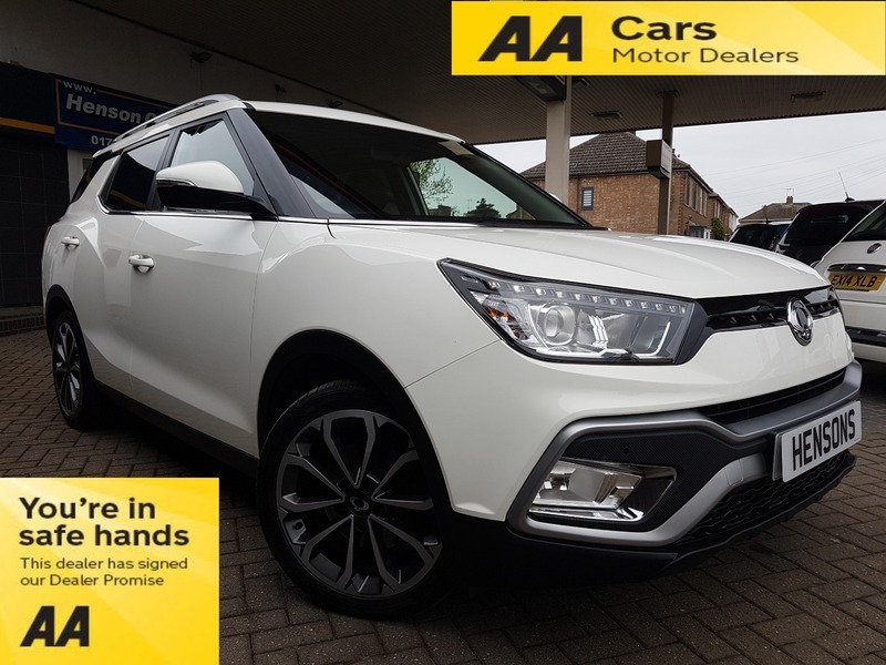 SsangYong Tivoli Elx White