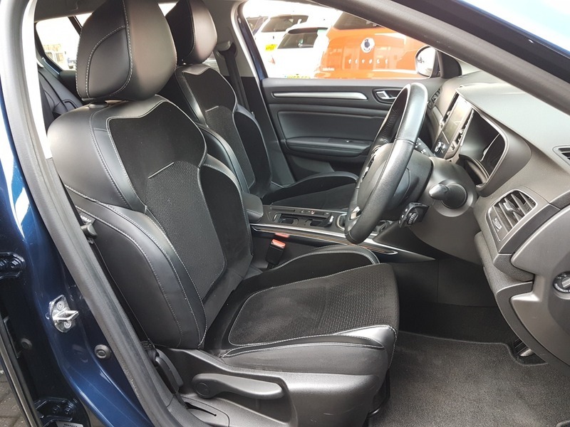 Renault Megane Dynamique Nav Dci Blue #2