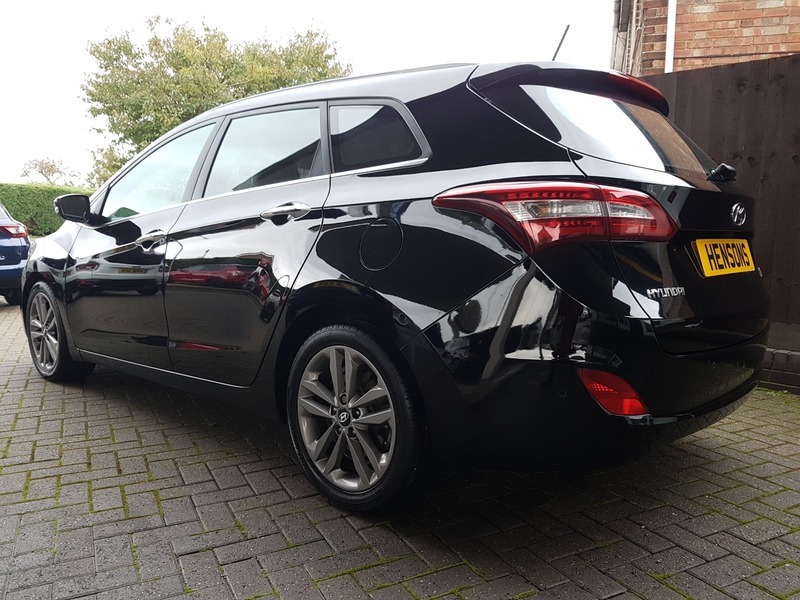 Hyundai I30 Crdi Premium Blue Drive Black #3
