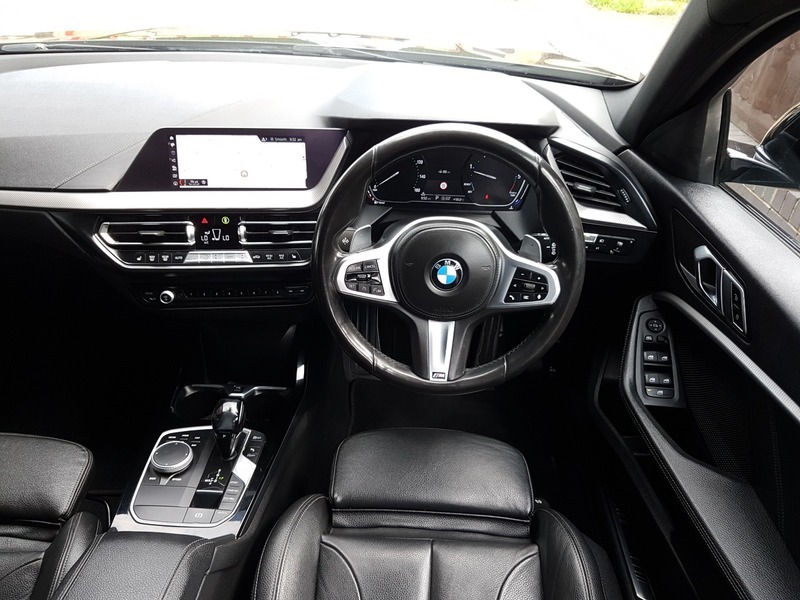 BMW 1 Series 118D M Sport ST69TXN Black #4