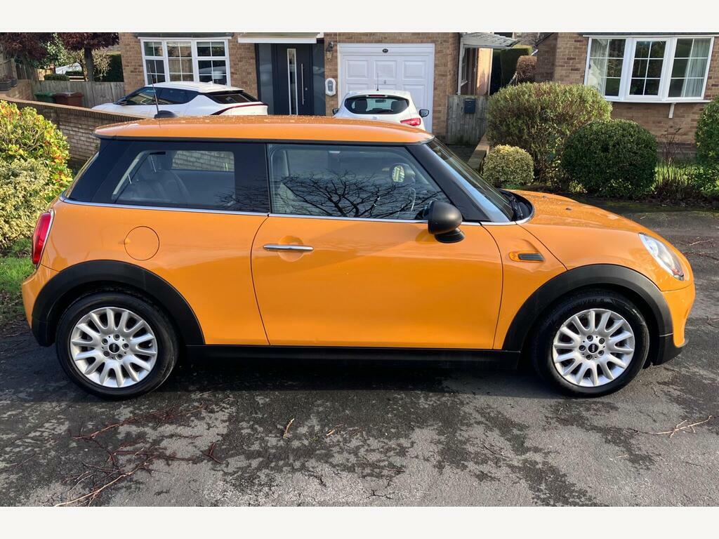 Mini Hatch 1.2 One Euro 6 S S VA64AHJ Orange #3