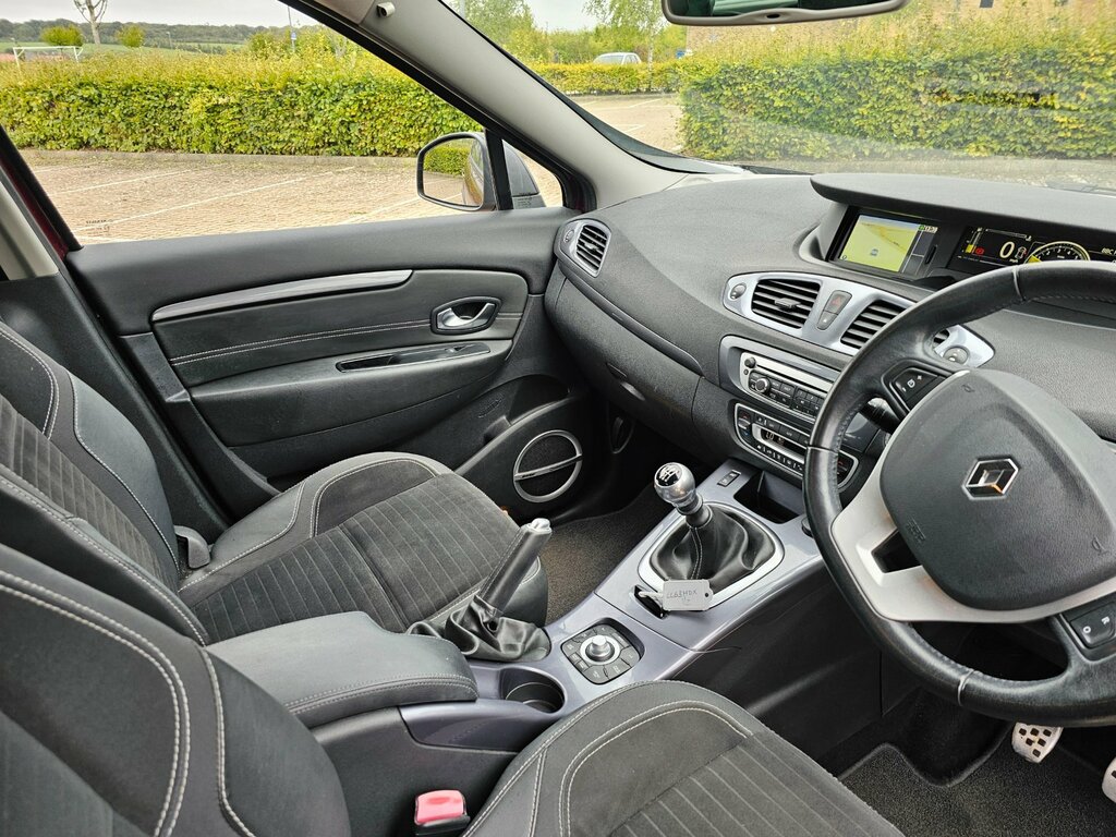 Renault Scenic XMOD Dynamic Tom Tom LL63HDX Red #3