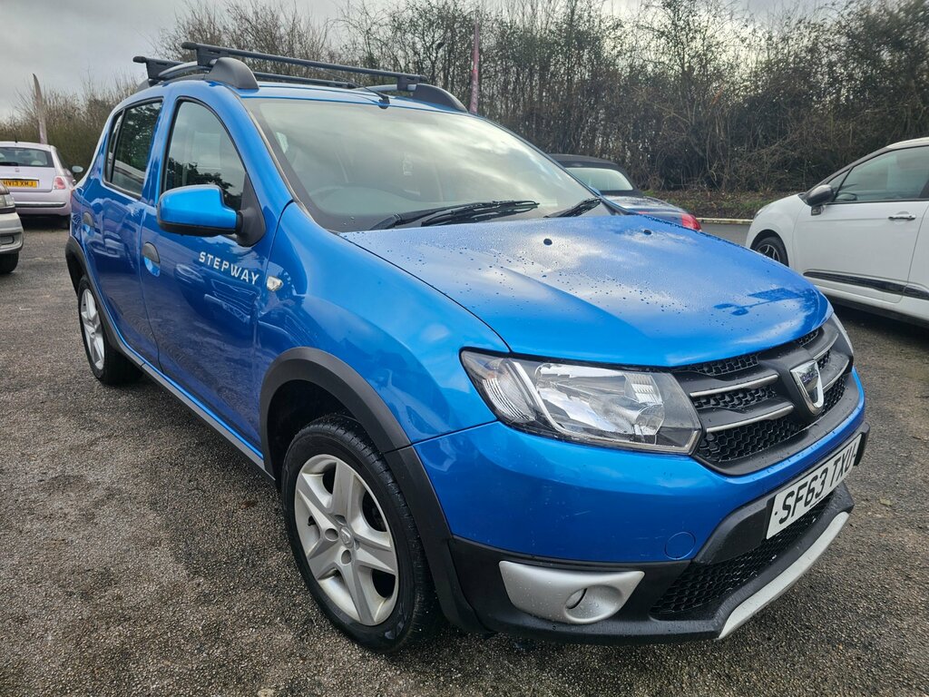 Dacia Sandero Stepway 1.5 Dci Laureate Hatchback Euro Blue