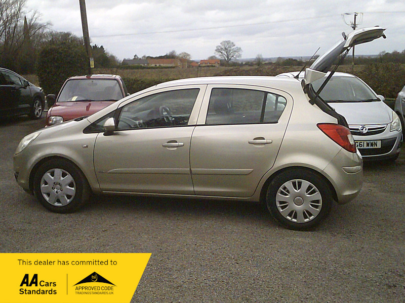 Vauxhall Corsa Club Ac 16V Gold #5