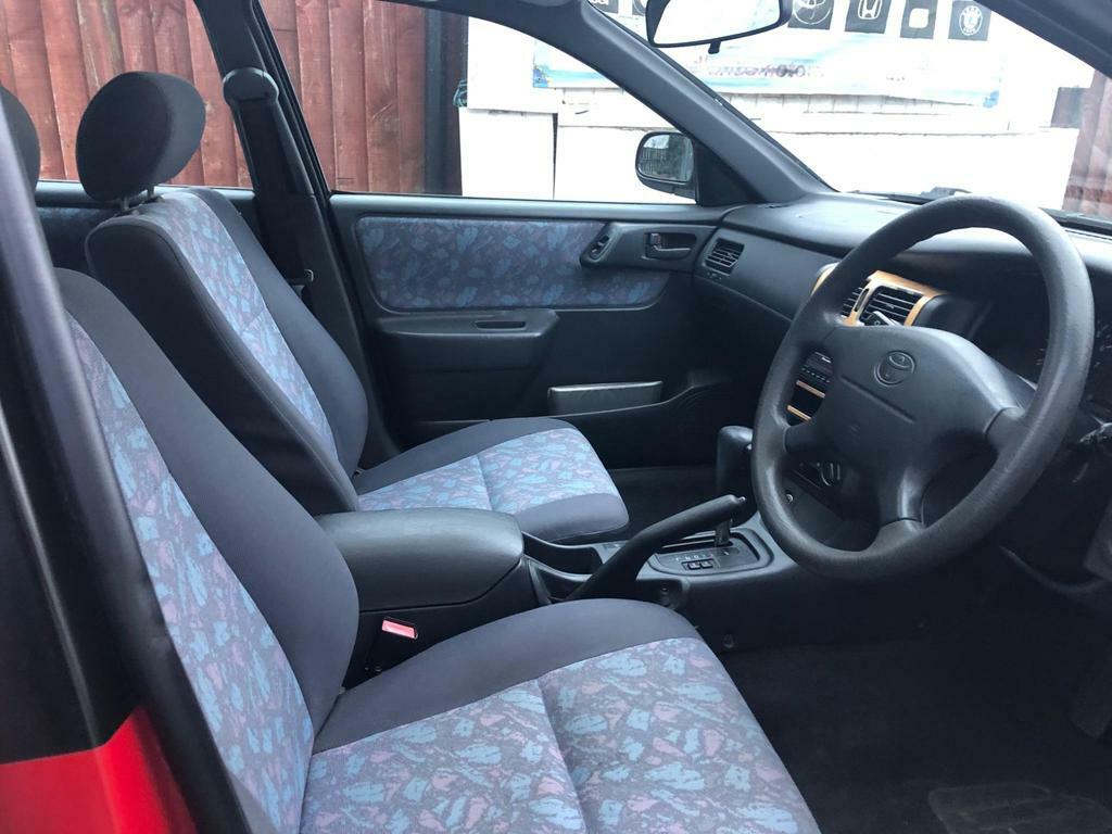 Toyota Carina 1.8 Cd Silver #8