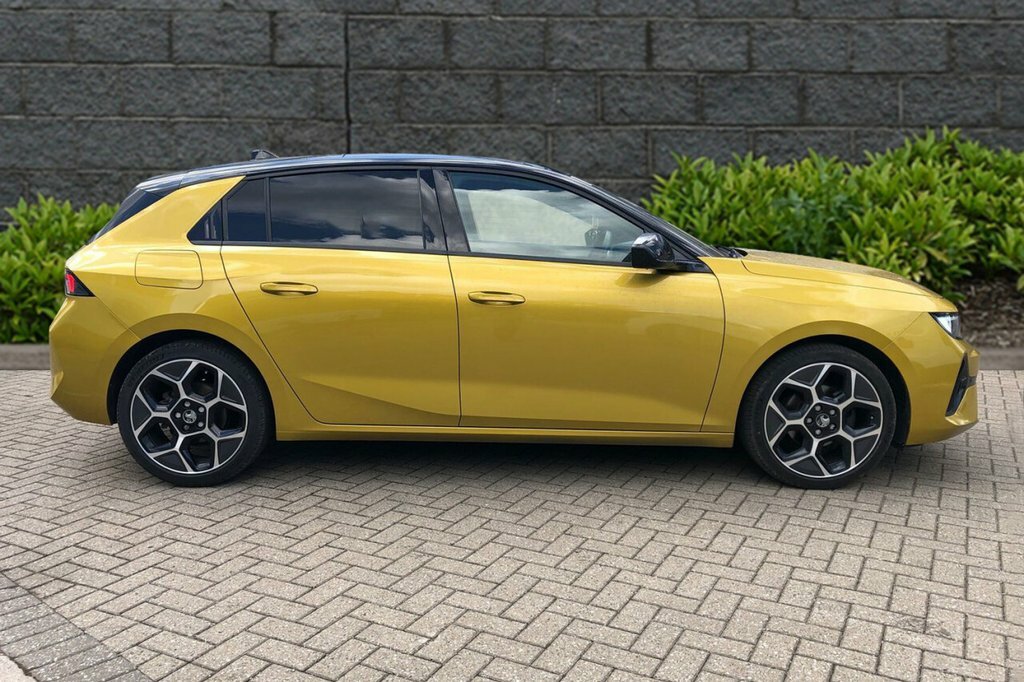 Vauxhall Astra 1.2L Ultimate BL24YBS Yellow #6