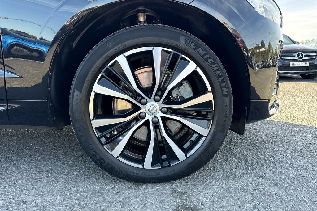 Volvo XC60 2.0 B4d Plus Dark Awd Geartronic FT23RWO Black #5
