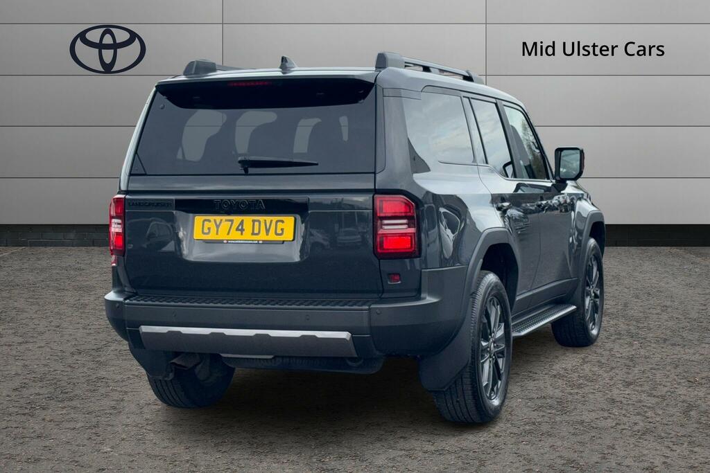 Toyota Land Cruiser 2.8 D-4d 204 Invincible 7 Seat GY74DVG Grey #2