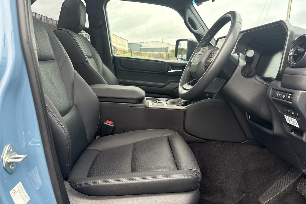 Toyota Land Cruiser 2.8 D-4d 204 First Edition 7 Seats PX74ZPR Grey #6