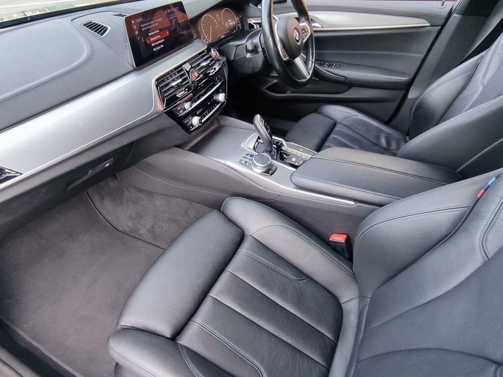 BMW 5 Series 3.0 540I Gpf M Sport Xdrive Euro 6 Ss Grey #4