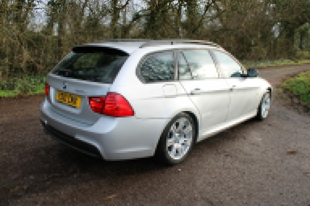 BMW 3 Series Estate 2.0 320D M Sport Touring 2010 YD10CNX Silver #3