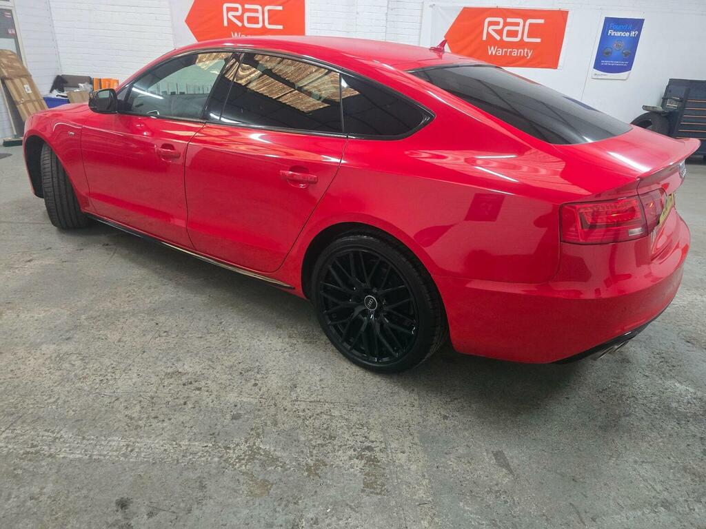 Audi A5 Hatchback 2.0 Tdi Black Edition Plus Sportback Mul PL16ORJ Red #5