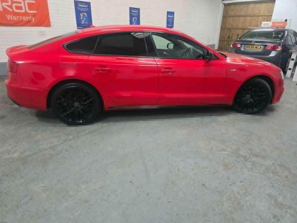 Audi A5 Hatchback 2.0 Tdi Black Edition Plus Sportback Mul PL16ORJ Red #6