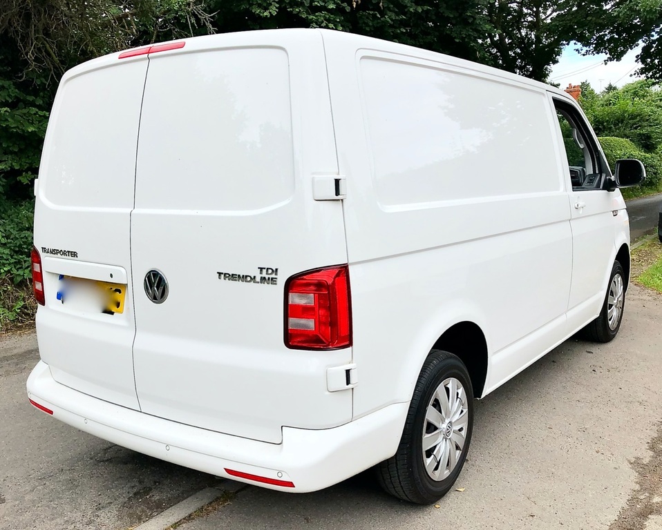 Volkswagen Transporter Panel Van 2.0 Tdi T28 Bluemotion Tech Trendline 2 PJ67YNS White #6