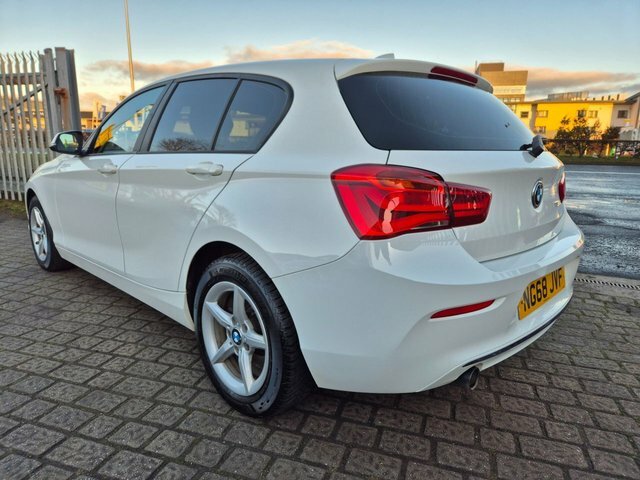 BMW 1 Series 118D Sport Hatchback NG68JVF White #4