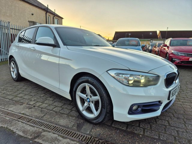 BMW 1 Series 118D Sport Hatchback NG68JVF White